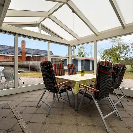 Beautiful In With 2 Bedrooms And Wifi Holiday home