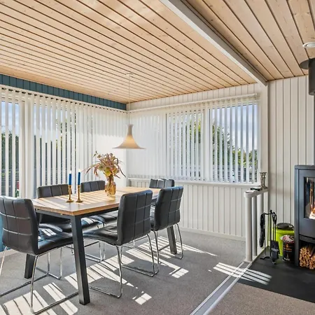Beautiful In With 2 Bedrooms And Wifi * Ebeltoft