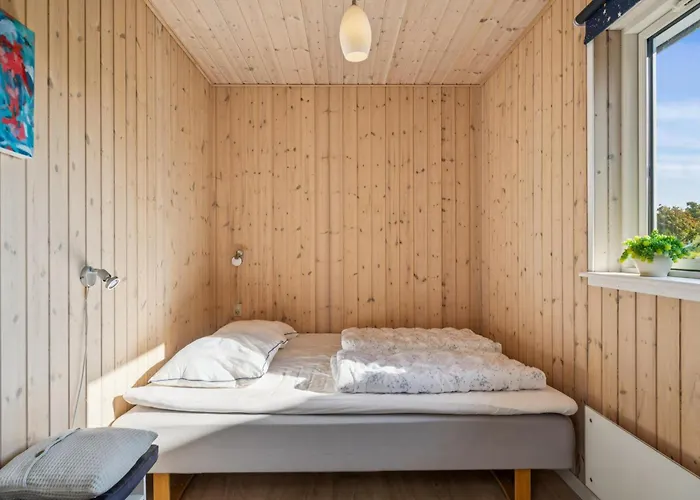 Сasa de vacaciones Beautiful In With 2 Bedrooms And Wifi